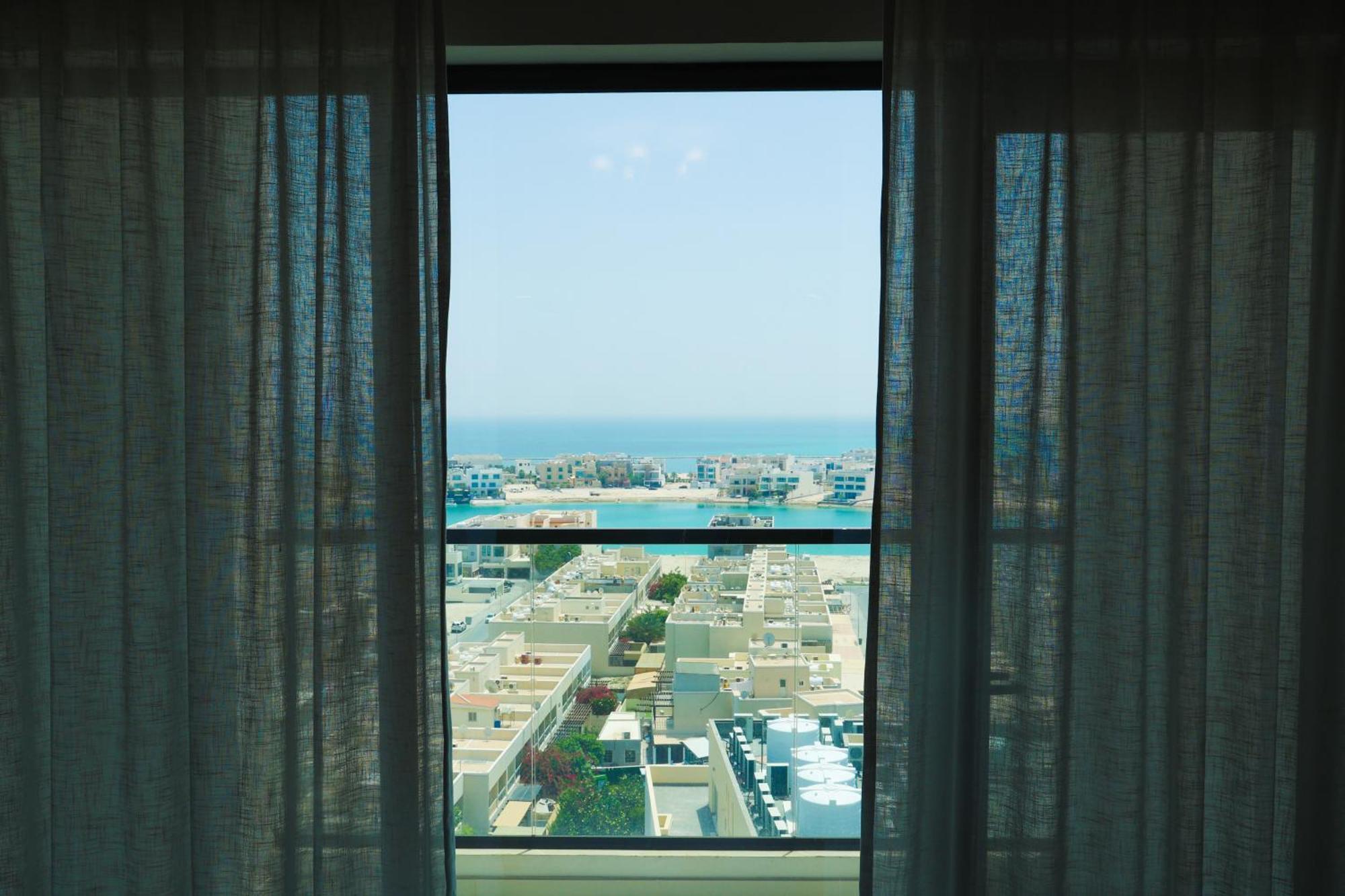 Noor Amwaj Hotel & Apartment Manama Dış mekan fotoğraf